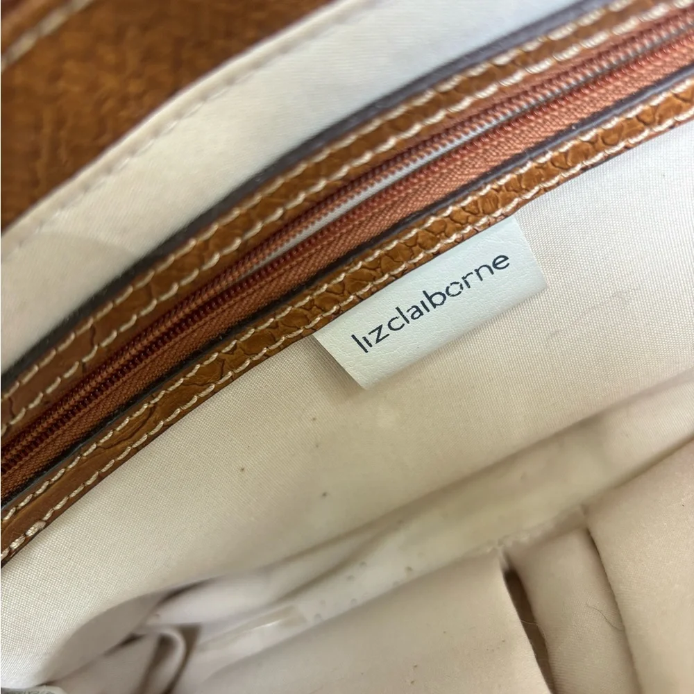Liz Claiborne Elegant Brown and Cream Handbag with Wallet